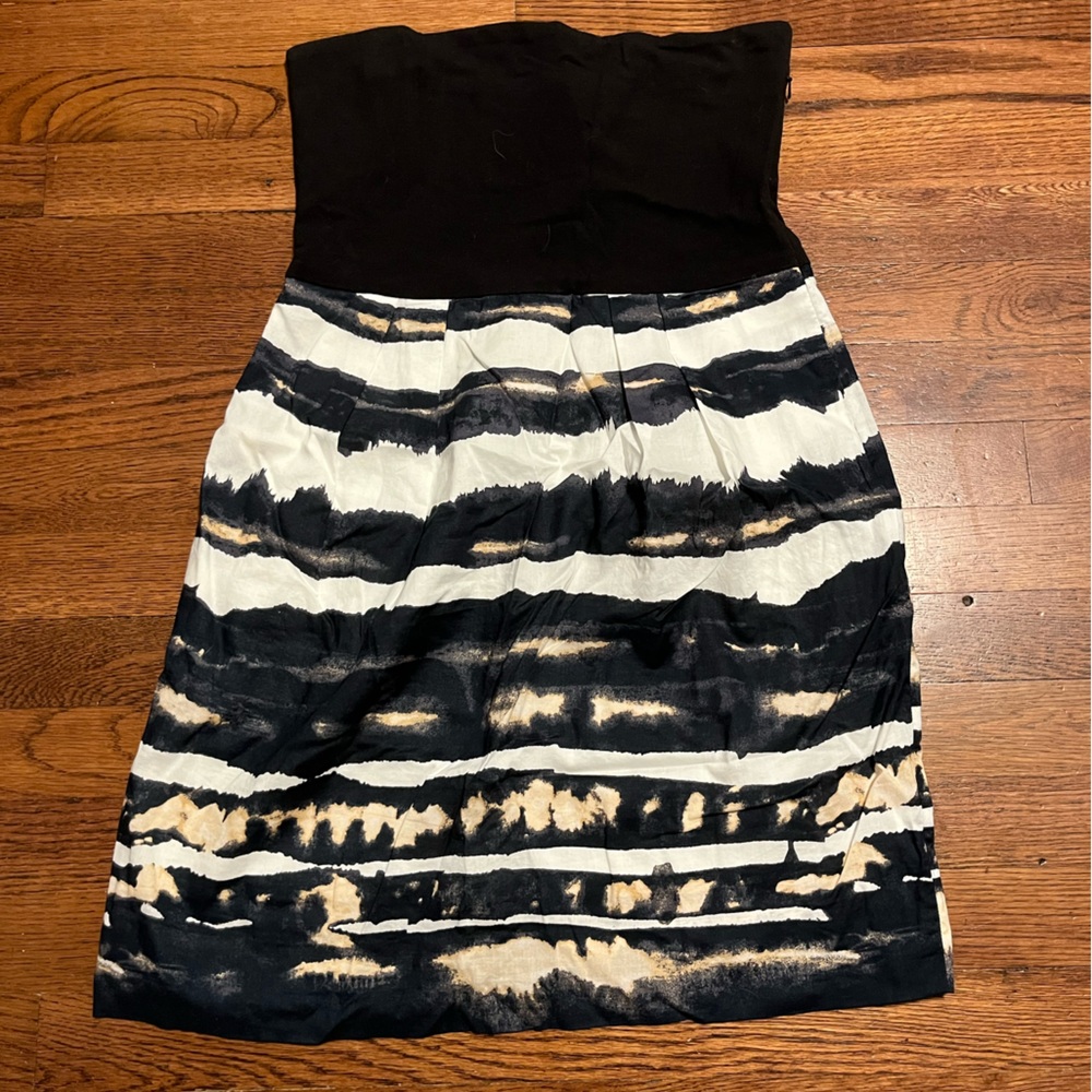 DKNYC Strapless Dress W/ Pockets